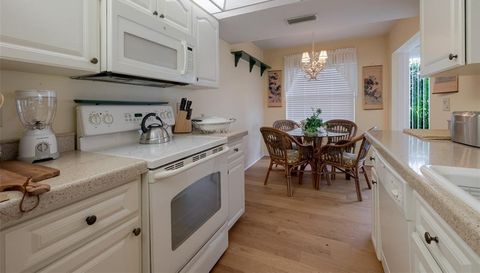 5609 SHEFFIELD GREENE CIRCLE