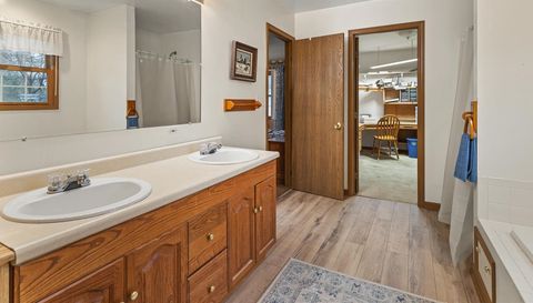 1248 S Lawler Avenue