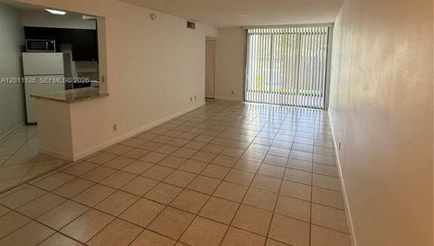 210 Lake Pointe Dr