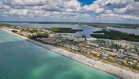 10004 Coral Shore Dr