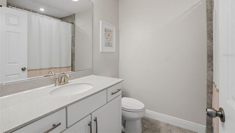 10015 RANDAL WALK STREET