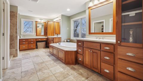 6965 Lake Harrison Circle
