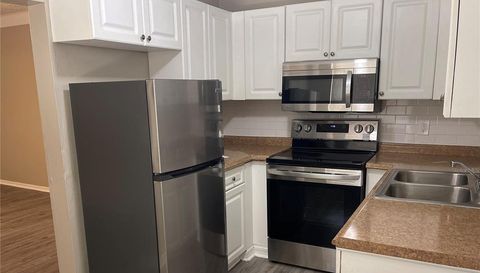 1701 E LOUISIANA AVENUE