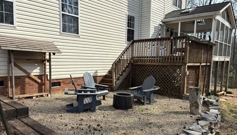 226 N Orchard Farms Ave