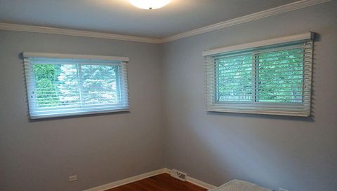 121 Mandel Ln