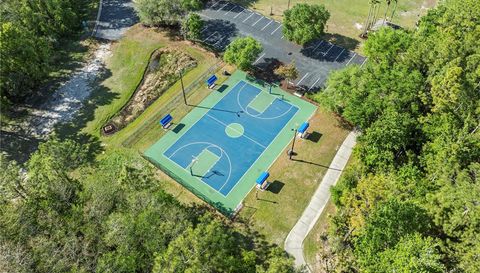 2264 STONE CROSS CIRCLE
