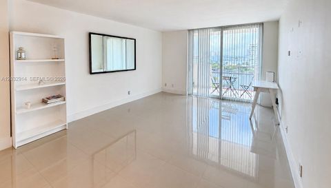 1865 S Ocean Dr