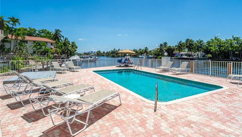 1839 Middle River Dr