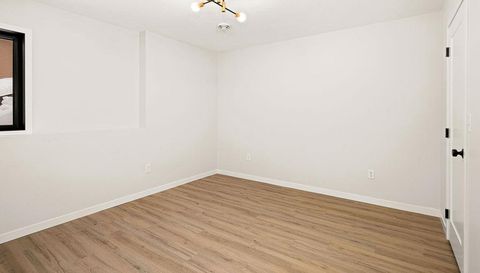 4929 Wild Rose Trail