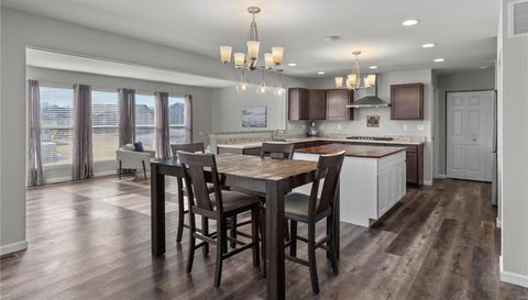 113 Creek Hollow Way