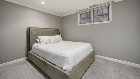 1303 W Schubert Avenue