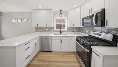 6022 W 64th Street