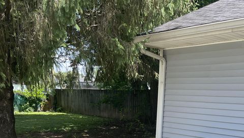 248 Iroquois Park Pl