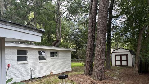 12444 Deerfield Rd