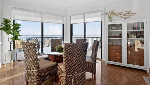 2351 Lakeview Dr Unit 302