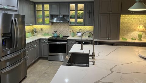 2 Portofino Dr
