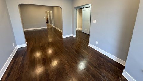 3839 W Flournoy Street