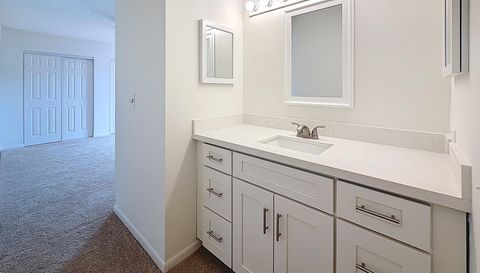 7496 Courtyard Run E