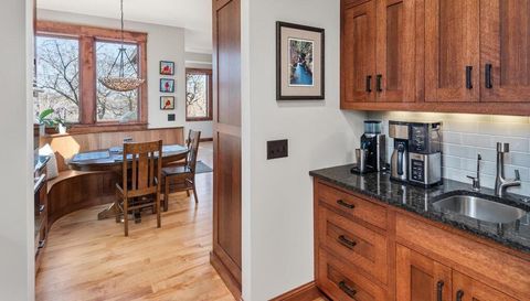 1912 Linner Woods Court