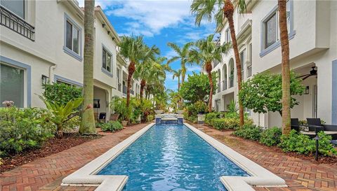 3152 Waterside