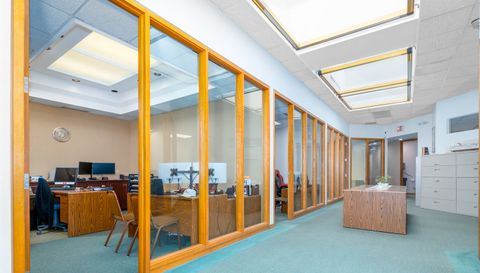 6571 N Avondale Avenue