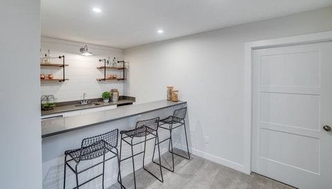 5881 Freeland Alcove N