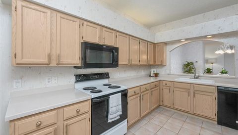 3511 TEALWOOD CIRCLE