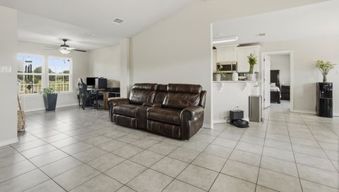 866 Sea Willow Dr