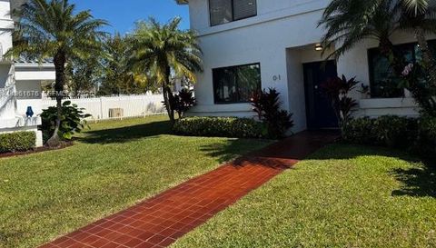 21300 San Simeon Way