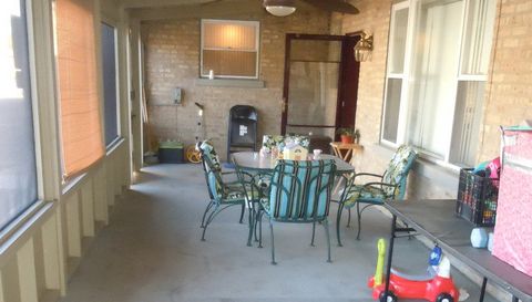 138 W Irving Park Road