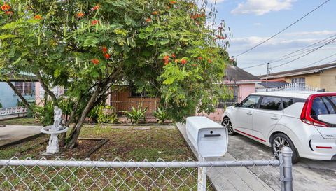 4166 E 10th Ct