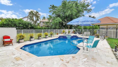 20914 La Questa Ct