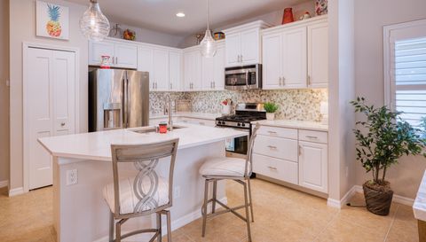 4882 Maymont Park Cir