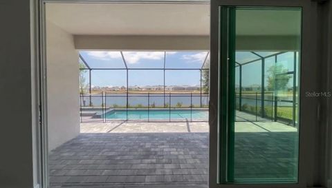 7949 LAKES EDGE LANE