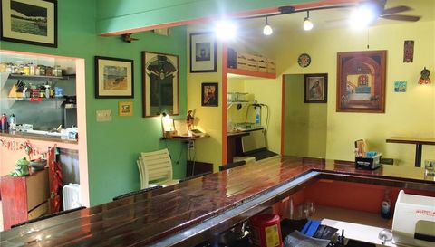 17 Calle Carlos Lebrun