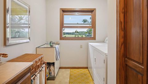 11292 Mount Curve Road