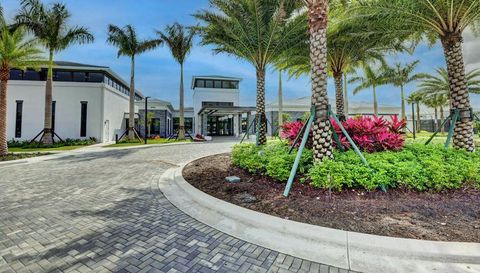 8299 Fishhawk Falls Court