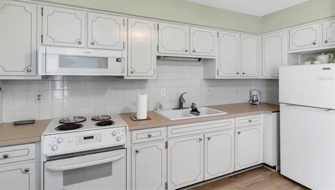 4352 TAHITIAN GARDENS CIRCLE