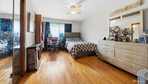 9226 Unit A S Halsted Street