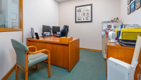 6571 N Avondale Avenue