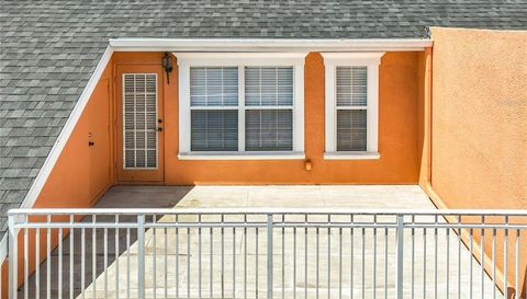 439 OLD FARM LN
