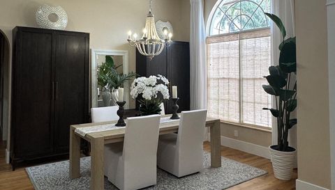 10196 Avenida Del Rio