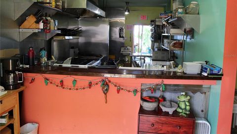 17 Calle Carlos Lebrun