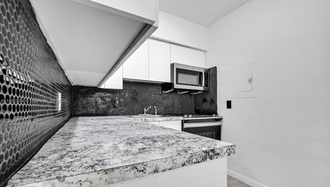 56 62nd St