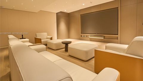 300 Biscayne Blvd Way