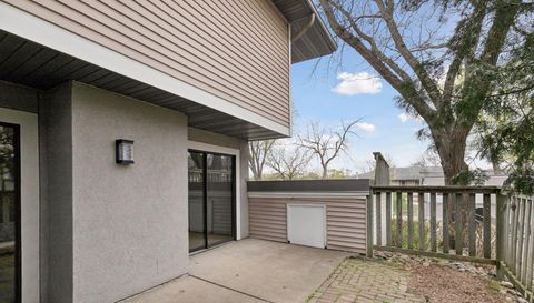 1318 Landmark Trail N