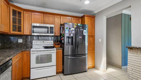 401 S 57th Terrace