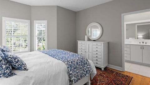 4814 Beachway