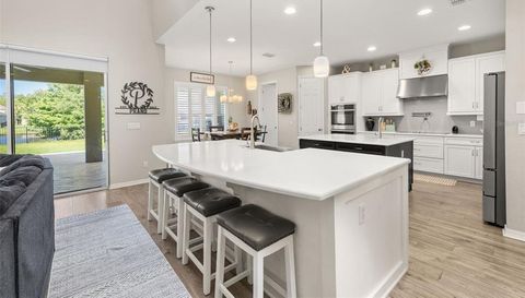1113 FIELDSTONE CIRCLE