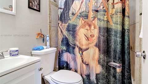 627 Washington Avenue